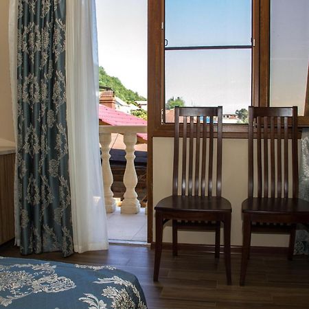 Hotel San Arda Гагра Екстер'єр фото