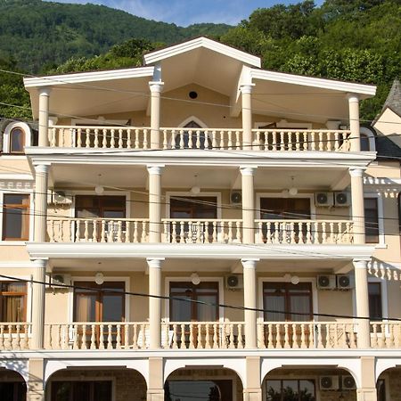 Hotel San Arda Гагра Екстер'єр фото