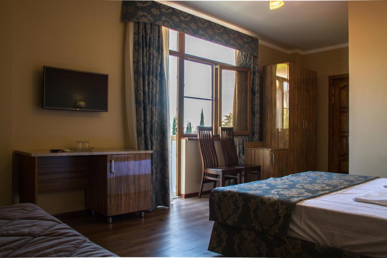 Hotel San Arda Гагра Екстер'єр фото