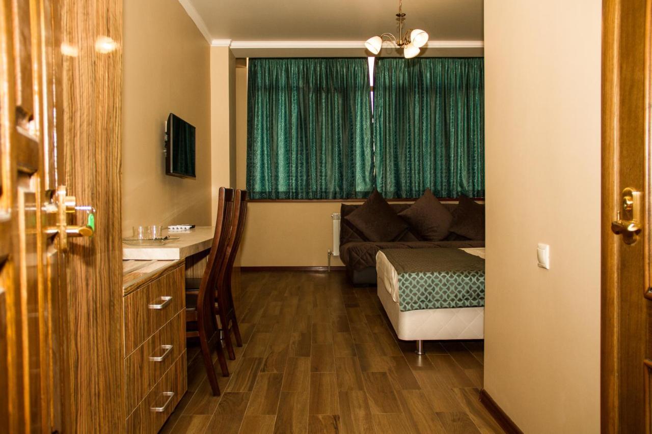 Hotel San Arda Гагра Екстер'єр фото
